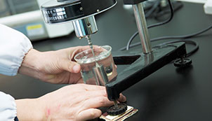 歐泉生化-進(jìn)口技術(shù)，國(guó)家標(biāo)準(zhǔn)保障產(chǎn)品穩(wěn)定性